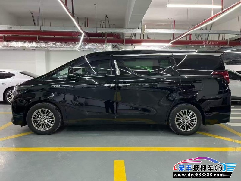 20年丰田埃尔法轿车抵押车出售