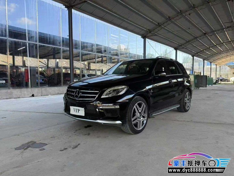 15年奔驰M级轿车抵押车出售