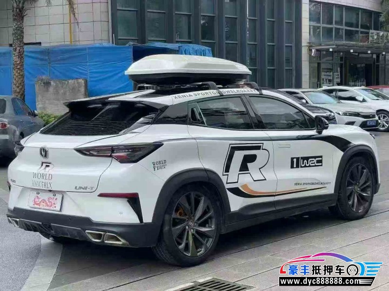 21年长安长安UNI轿车抵押车出售