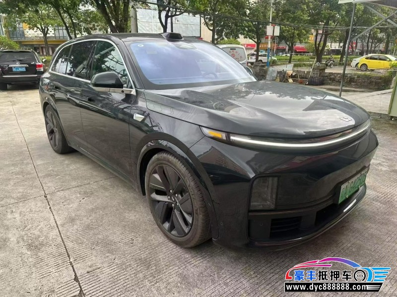 24年理想L7轿车抵押车出售