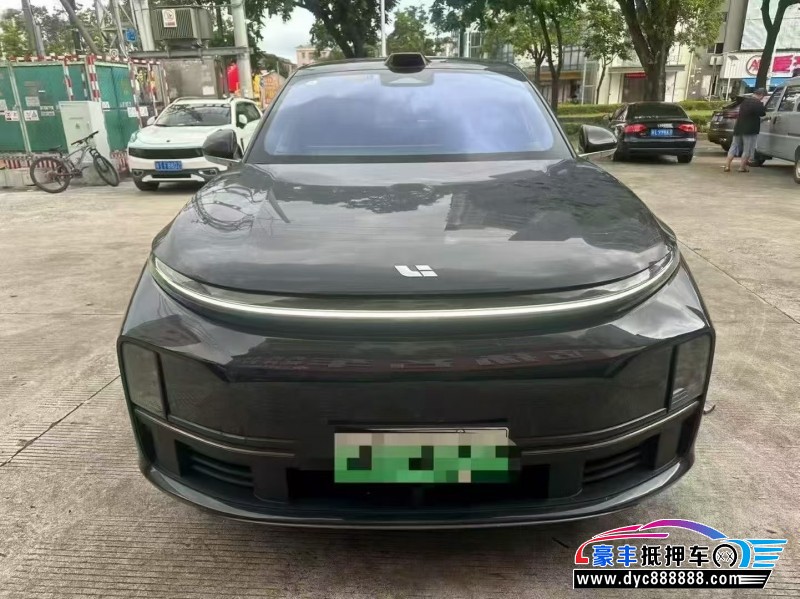 24年理想L7轿车抵押车出售