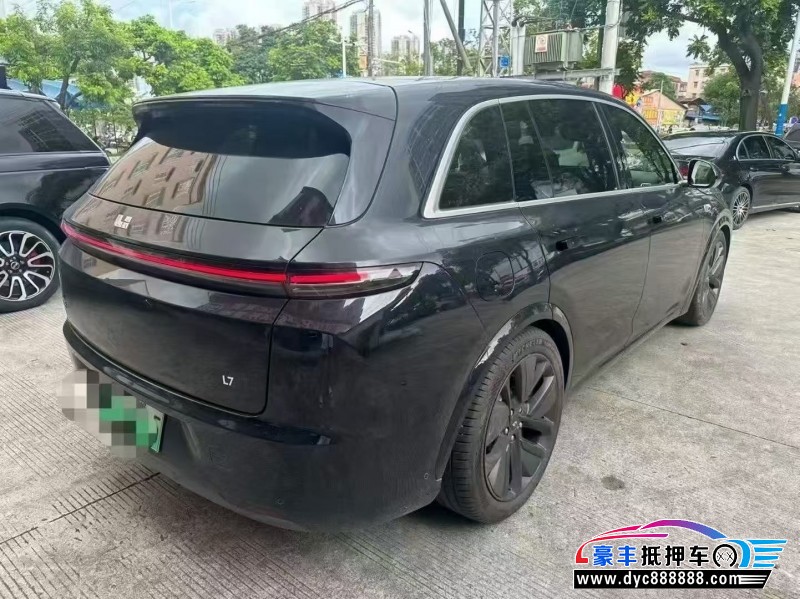 24年理想L7轿车抵押车出售