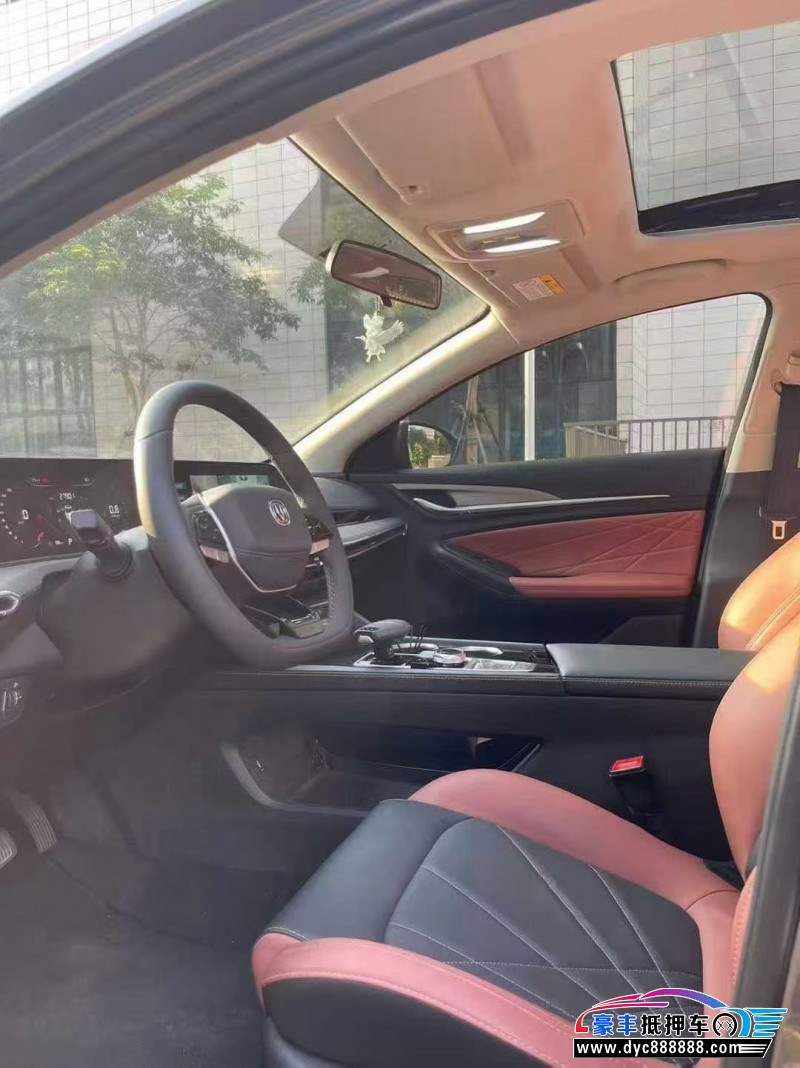 24年长安逸动轿车抵押车出售