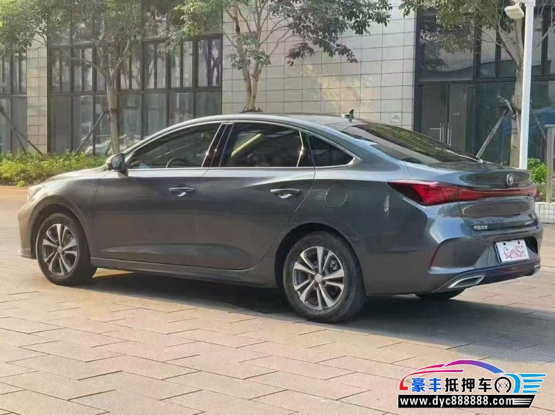 24年长安逸动轿车抵押车出售