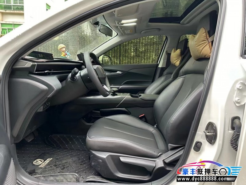 24年长安逸动轿车抵押车出售