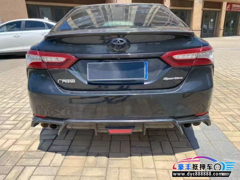 19年丰田凯美瑞轿车抵押车出售