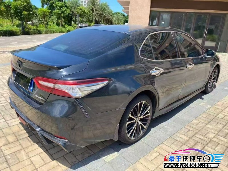 19年丰田凯美瑞轿车抵押车出售