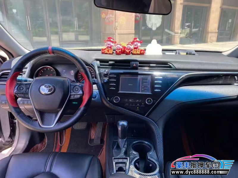 19年丰田凯美瑞轿车抵押车出售