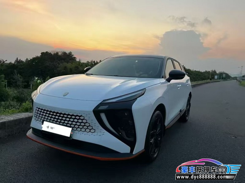 25年东风雷霆轿车抵押车出售