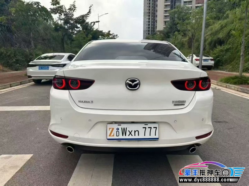 25年马自达昂克赛拉轿车抵押车出售