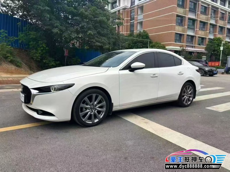 25年马自达昂克赛拉轿车抵押车出售