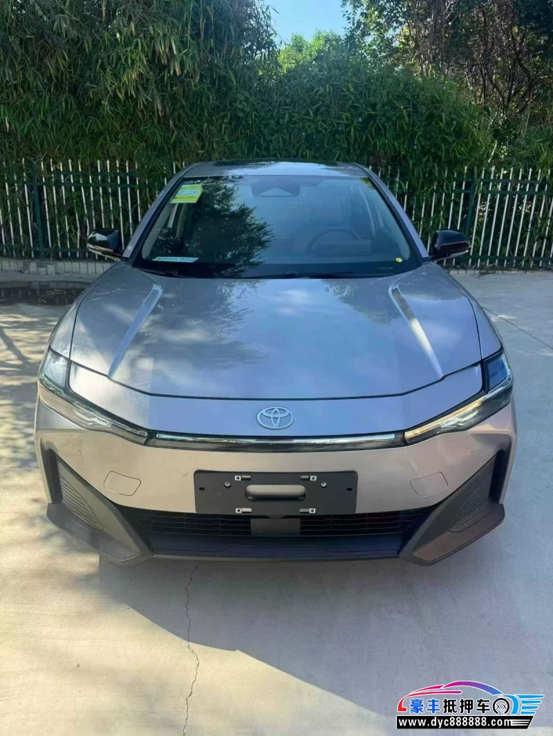 25年丰田BZ3轿车抵押车出售