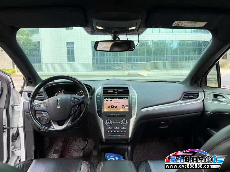 22年林肯MKC轿车抵押车出售