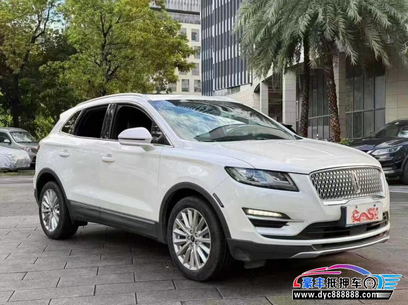 22年林肯MKC轿车抵押车出售