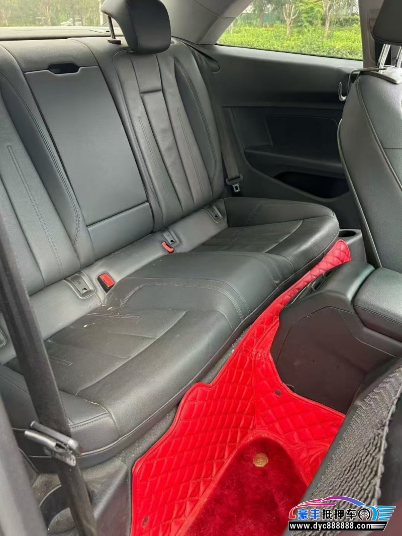 20年奥迪A5轿车抵押车出售