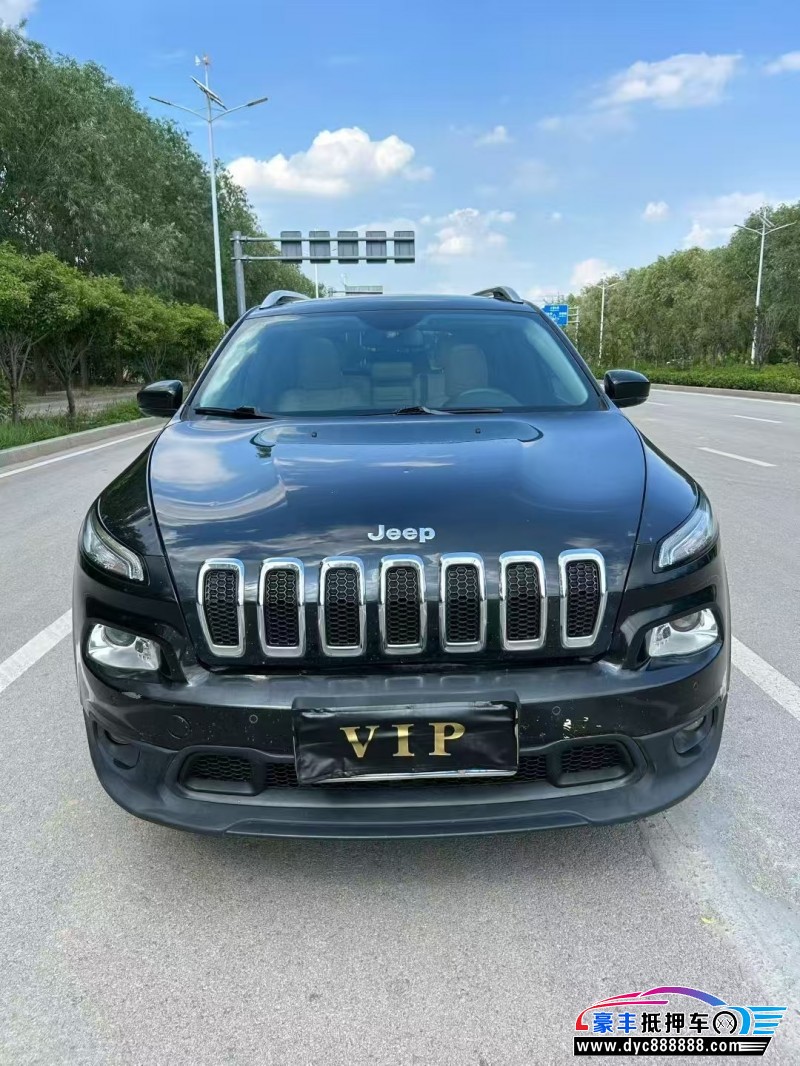 16年Jeep自由光SUV抵押车出售