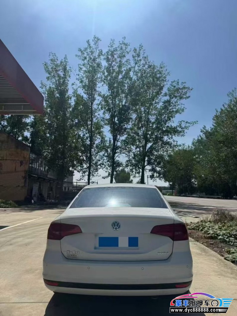 22年大众宝来轿车抵押车出售