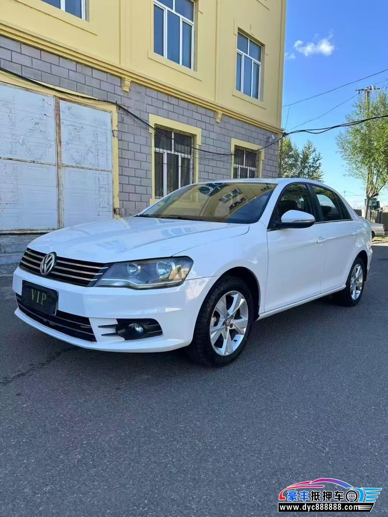 15年大众宝来轿车抵押车出售