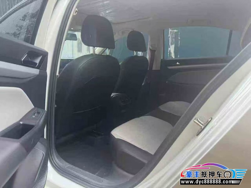 23年大众宝来轿车抵押车出售