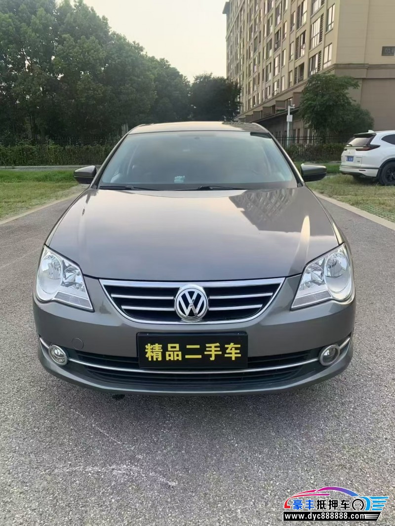 12年大众宝来轿车抵押车出售