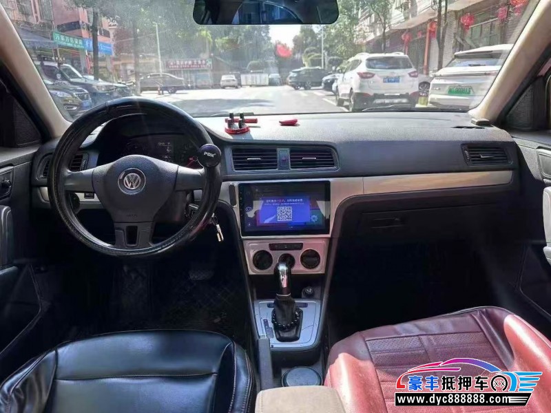 17年大众朗逸轿车抵押车出售