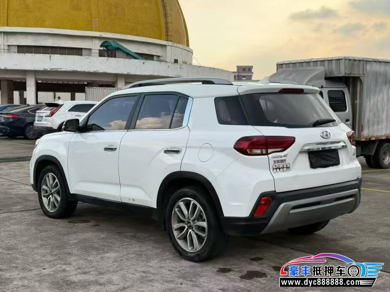 18年现代ix35轿车抵押车出售