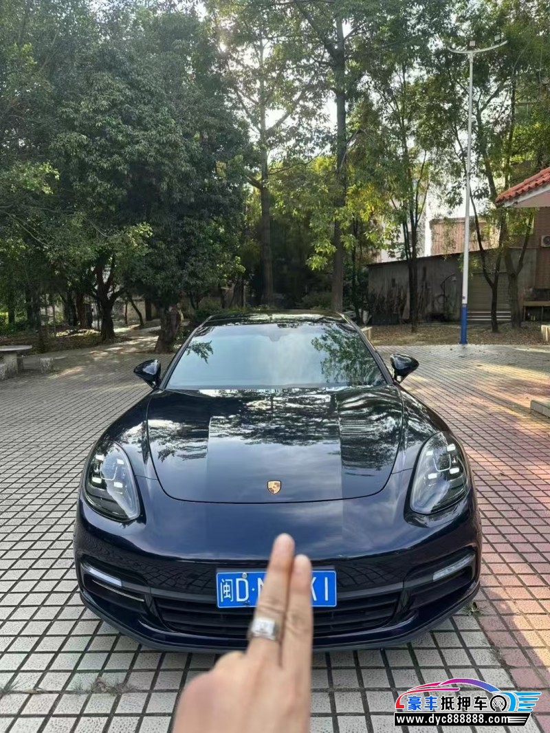 20年保时捷帕纳梅拉轿车抵押车出售