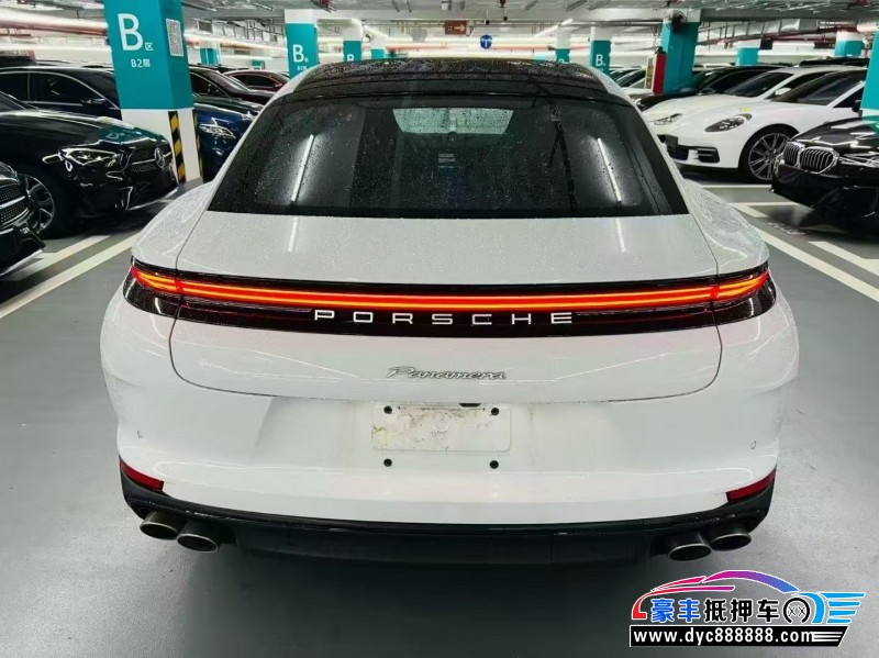 23年保时捷帕纳梅拉轿车抵押车出售