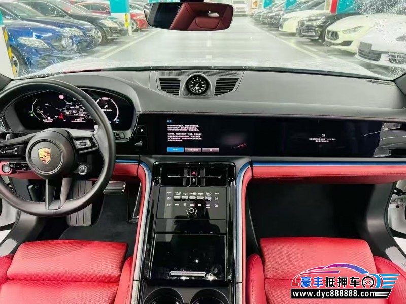 23年保时捷帕纳梅拉轿车抵押车出售