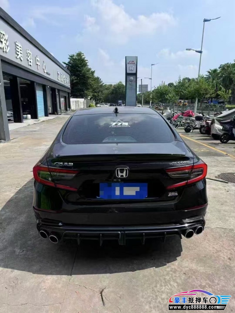 22年本田雅阁轿车抵押车出售