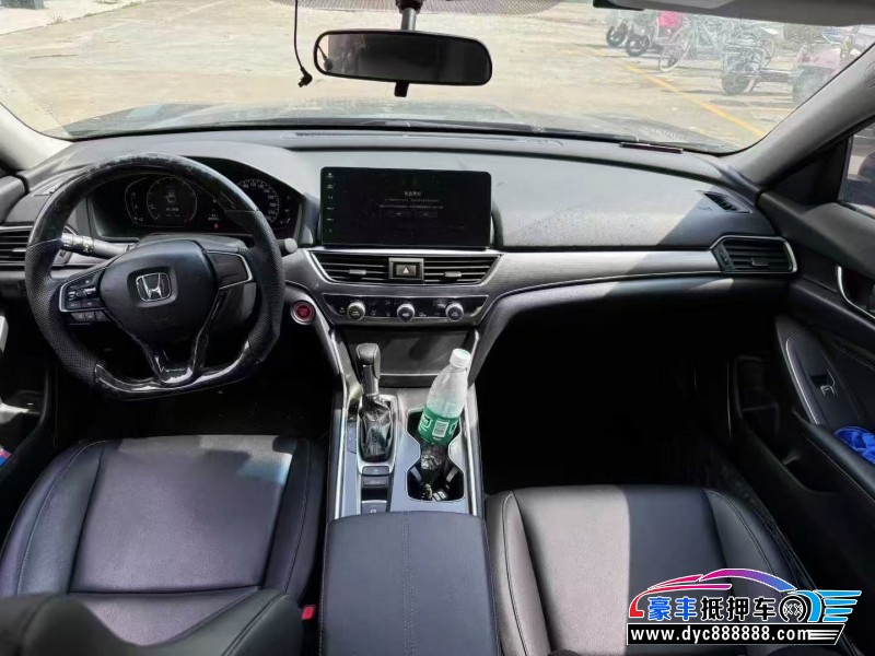 22年本田雅阁轿车抵押车出售