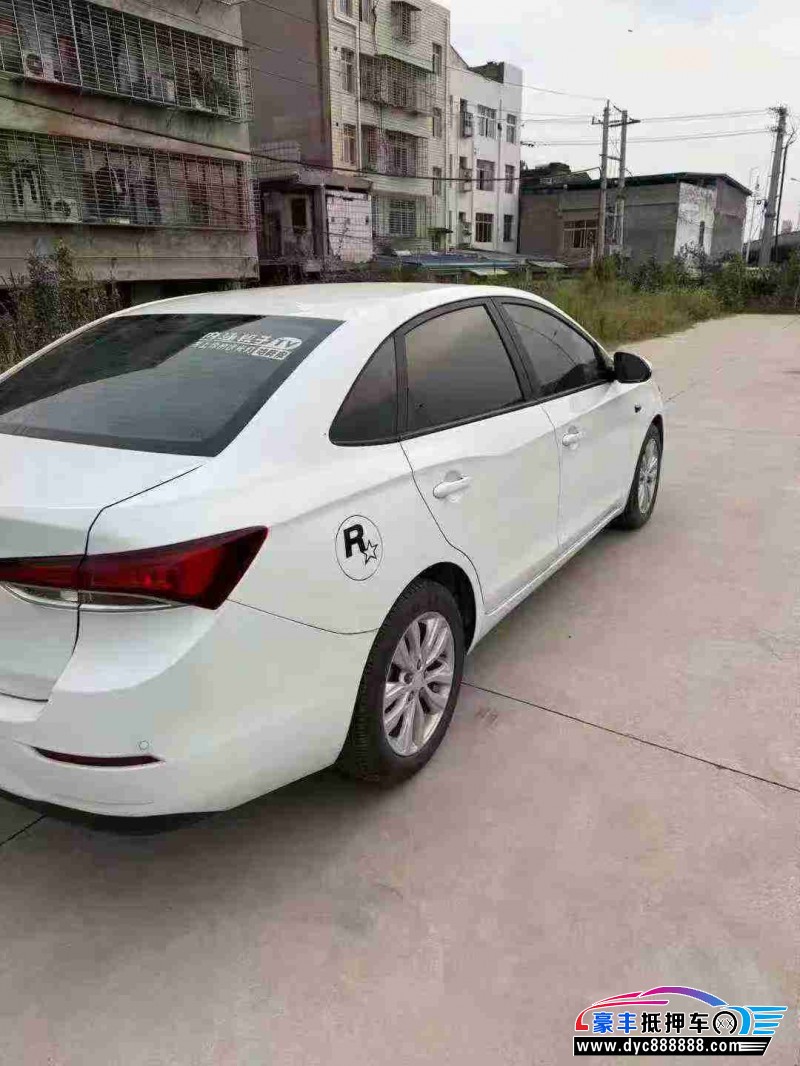 20年别克英朗轿车抵押车出售