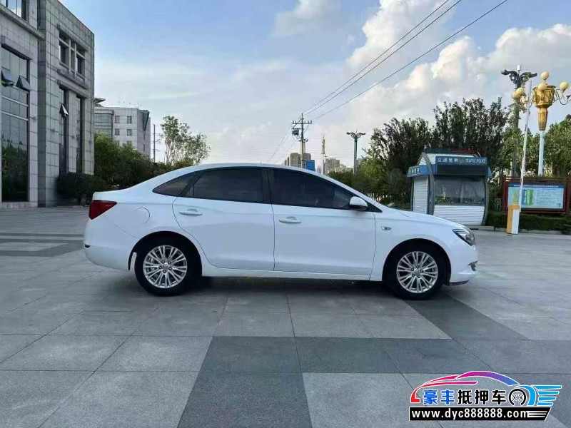 17年别克英朗轿车抵押车出售