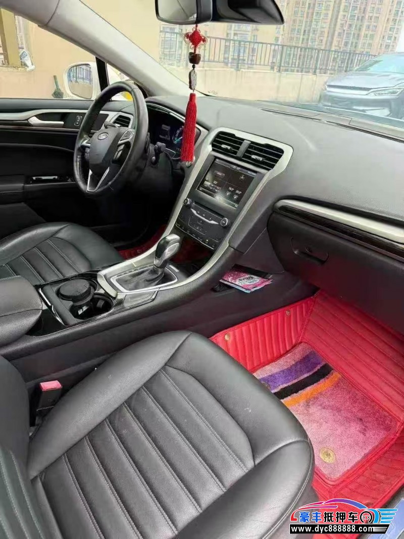 15年福特蒙迪欧轿车抵押车出售