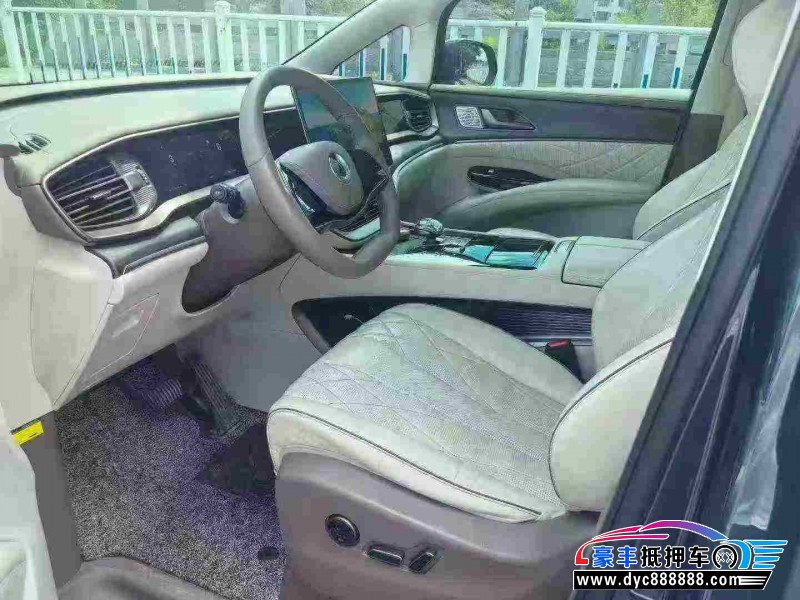 23年腾势D9轿车抵押车出售