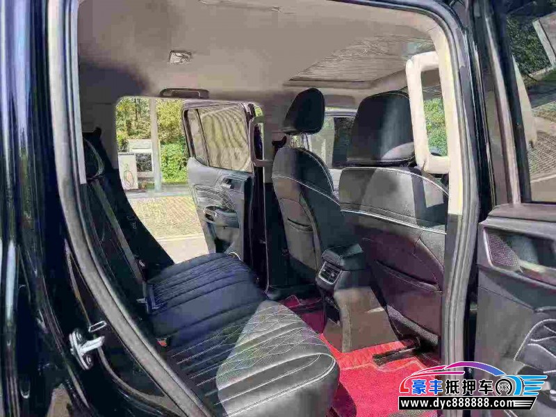 25年WEY坦克300轿车抵押车出售