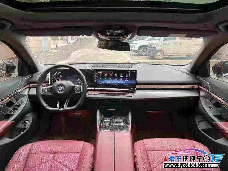 24年宝马5系轿车抵押车出售