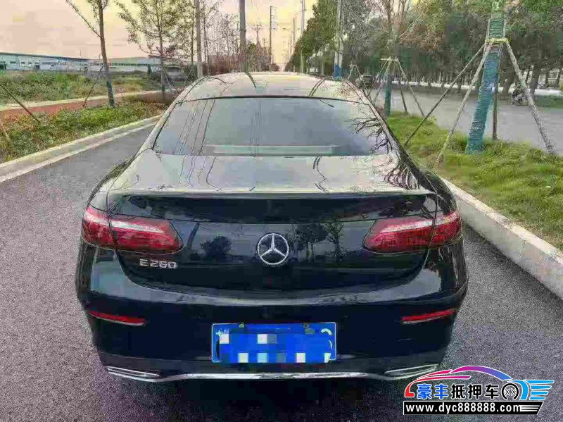 23年奔驰E轿车抵押车出售