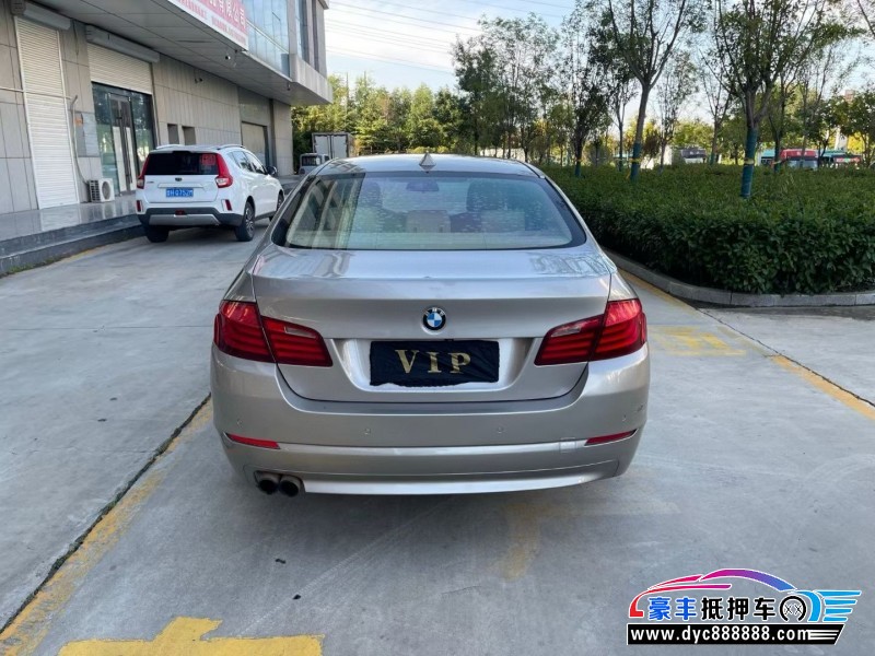 13年宝马5系轿车抵押车出售
