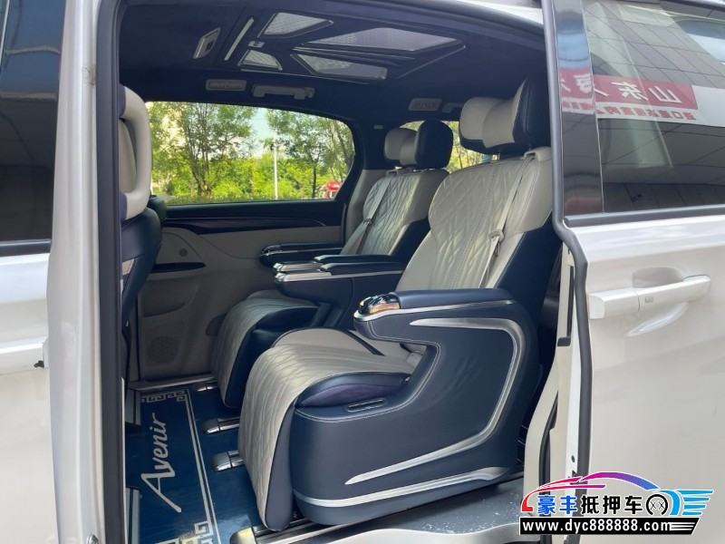 21年别克GL8轿车抵押车出售