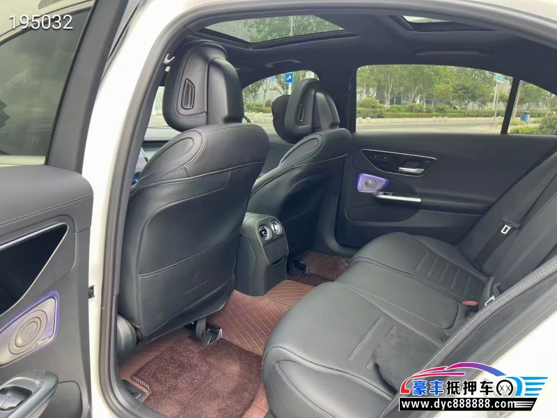 24年奔驰C轿车抵押车出售