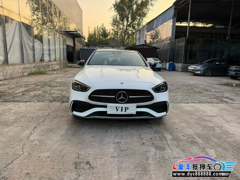 22年奔驰C轿车抵押车出售