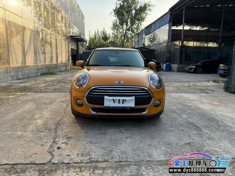 18年宝马MINI轿车抵押车出售