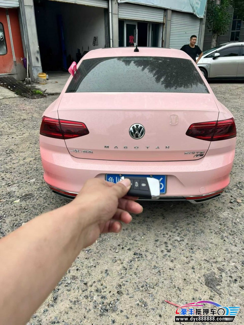 20年大众迈腾轿车抵押车出售