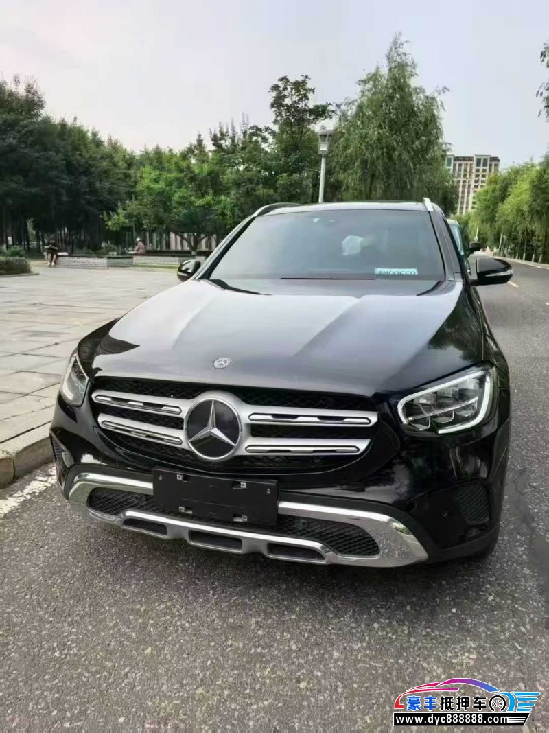 20年奔驰GLC轿车抵押车出售