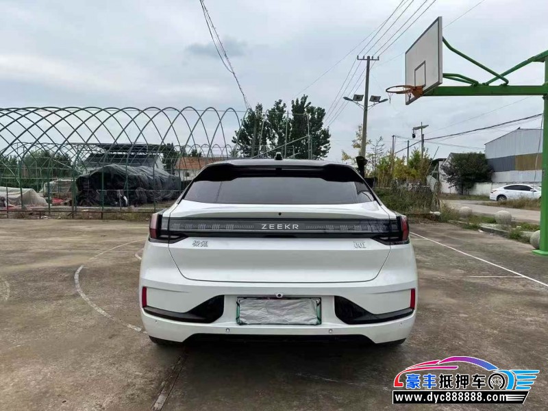 24年极氪001轿车抵押车出售