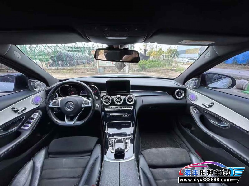 18年奔驰C轿车抵押车出售