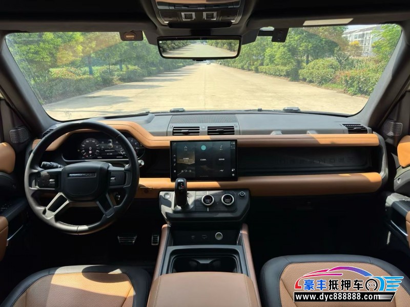 23年路虎卫士轿车抵押车出售