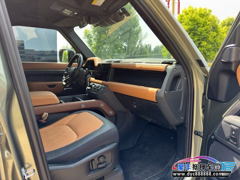 23年路虎卫士轿车抵押车出售