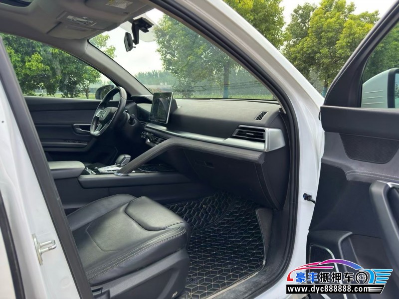 20年比亚迪宋轿车抵押车出售